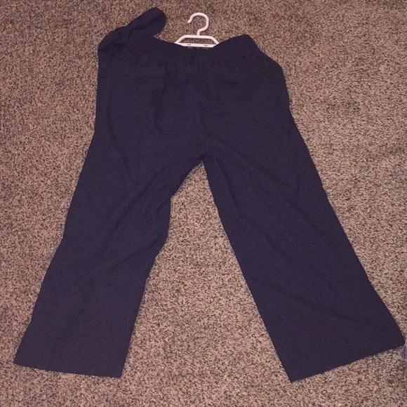 These pants are from Zara’s Trafaluc collection - Picture 4 of 5